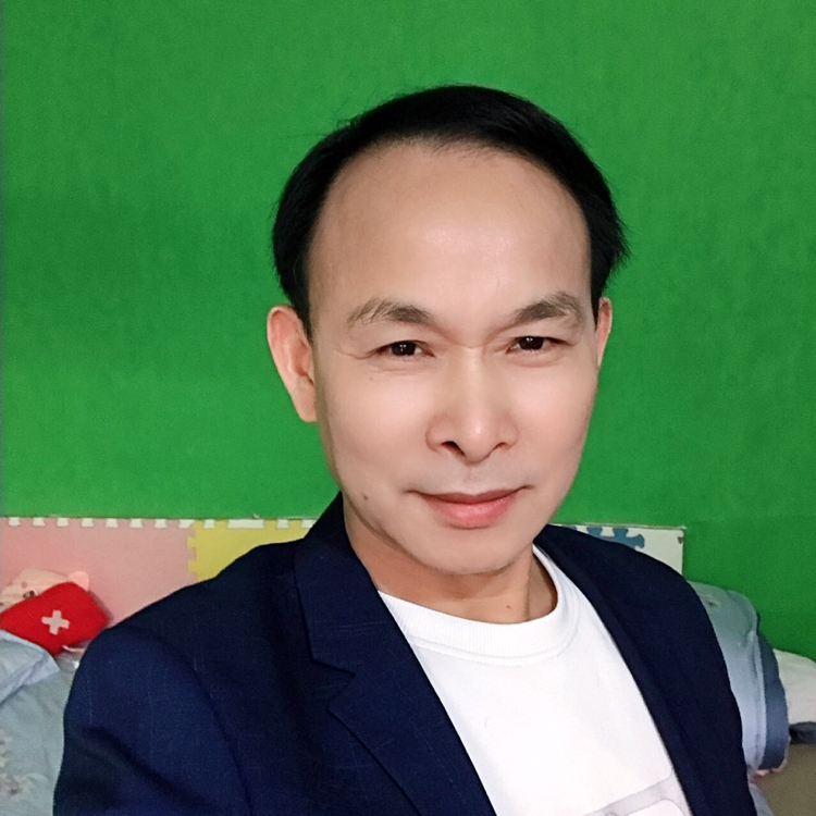 短靴深拥称心的照片