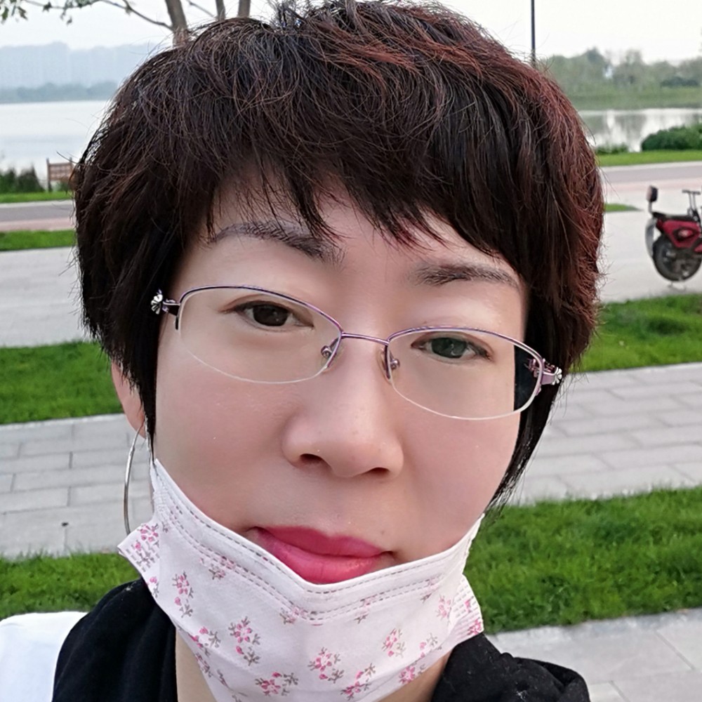 王芃芃的照片