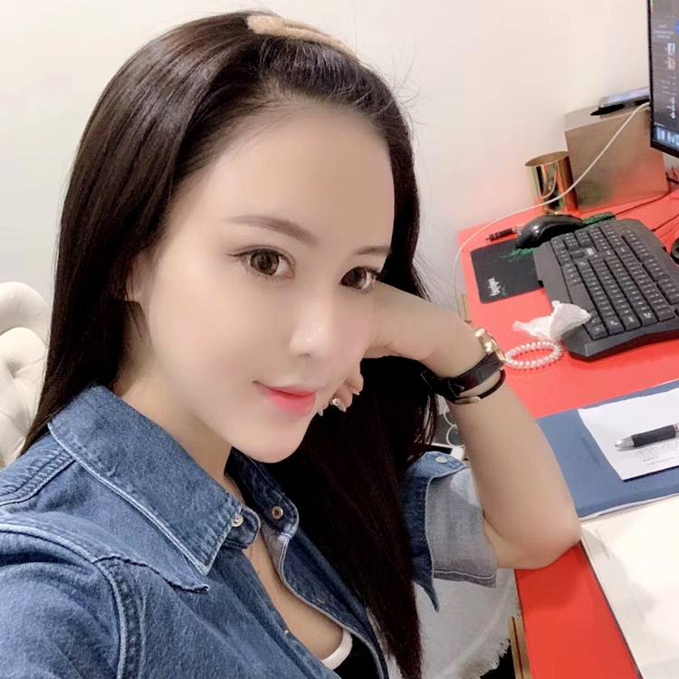 知夏来咯的照片