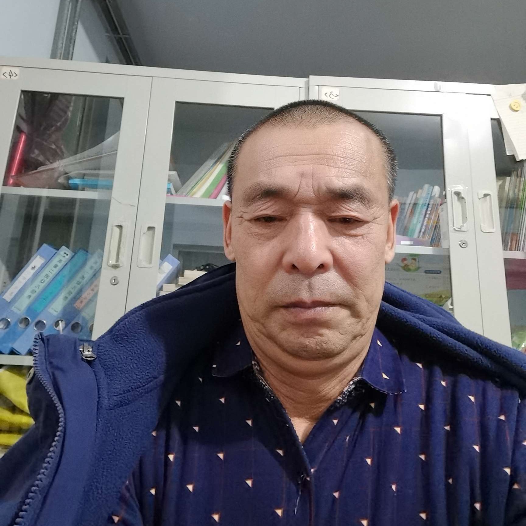 凶狠有绿茶的照片