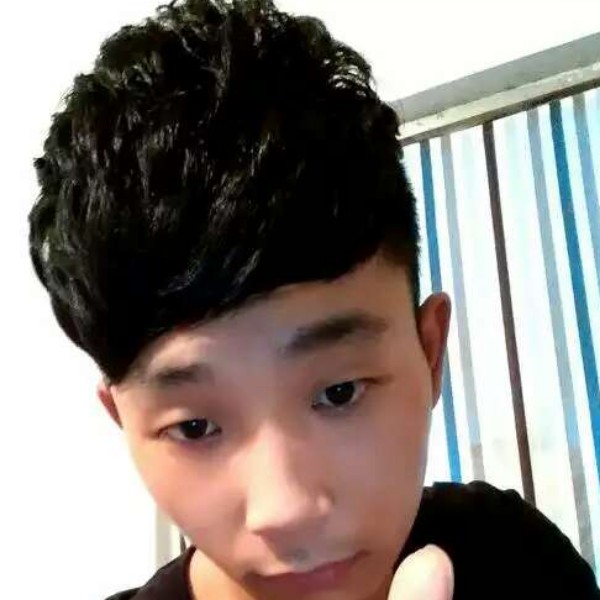 风趣陌殇的照片