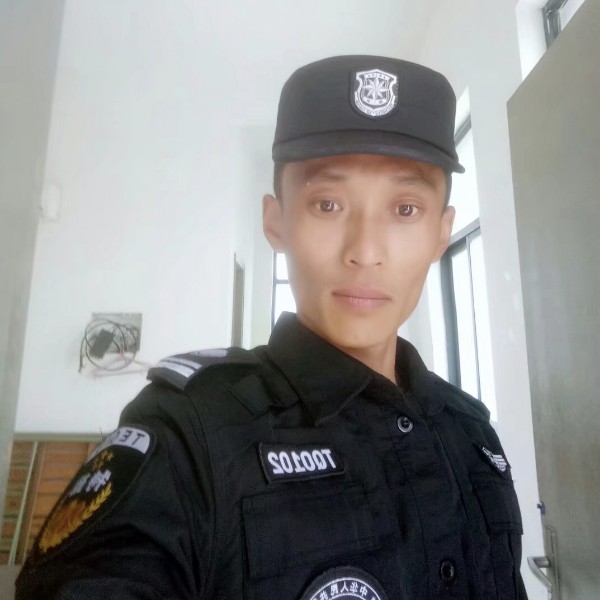 板凳冷静的照片