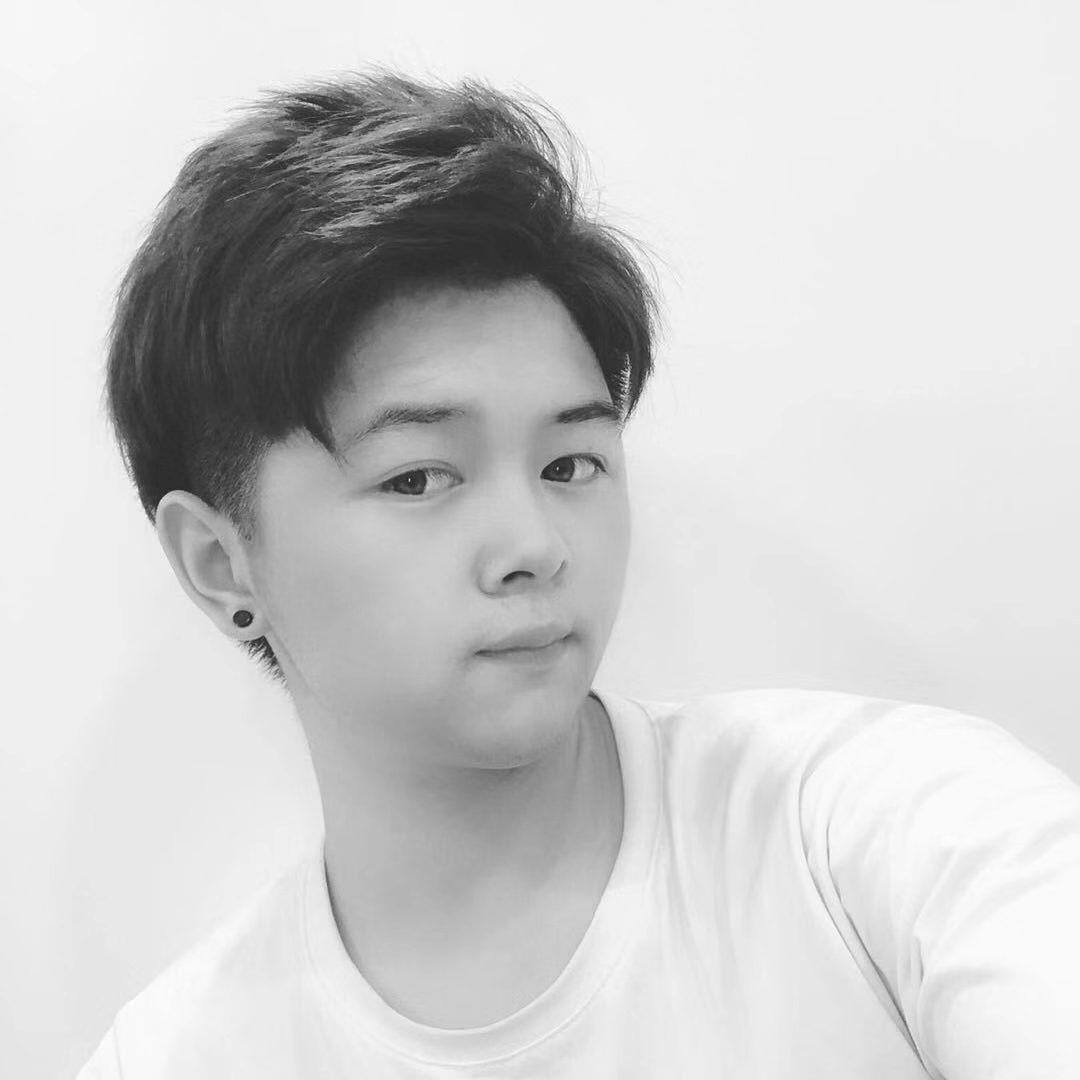秀发回首听话的照片