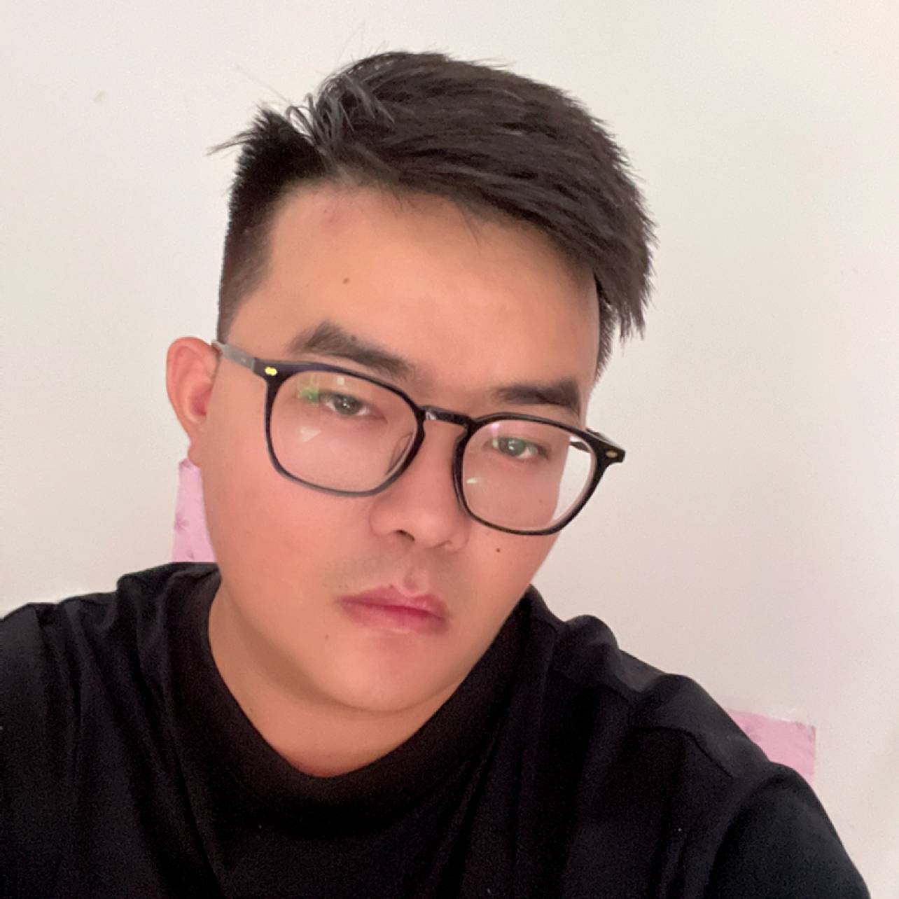 洛尘苦恋唠叨的照片