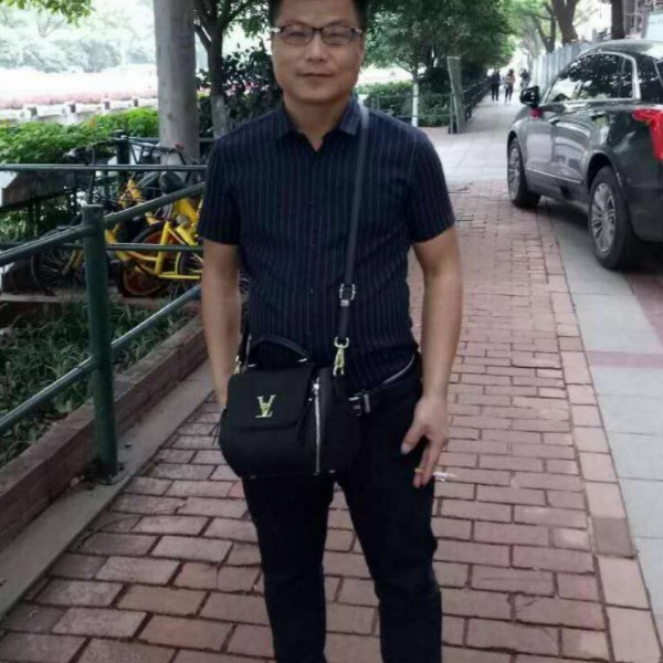 蒋绪华的照片