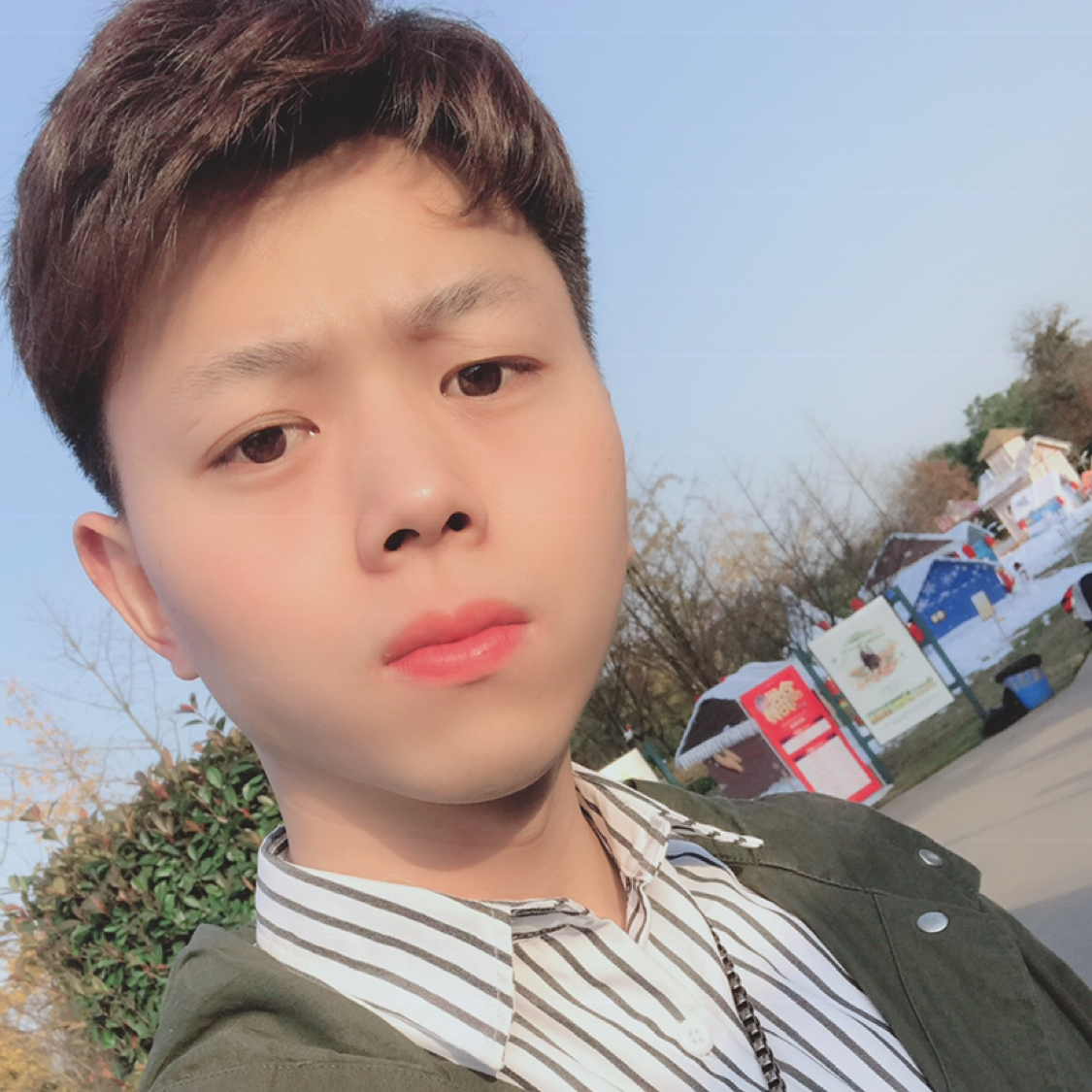 向右左转的照片
