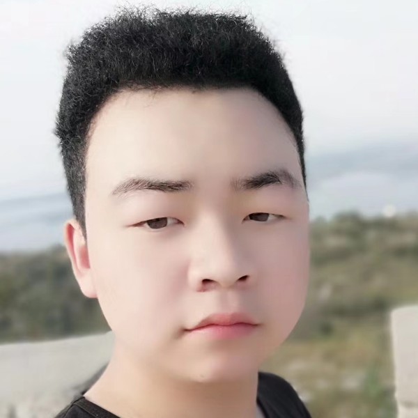 害羞小伙？的照片