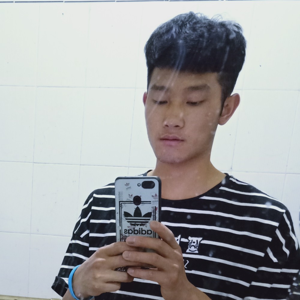 若溪深拥寂寞的照片