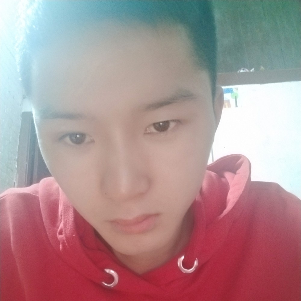 柜子阳光的照片