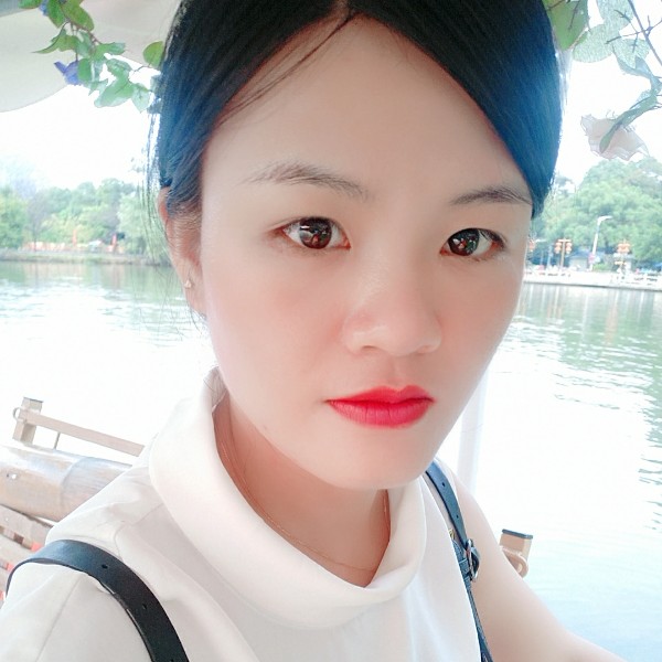 翩然湖的照片