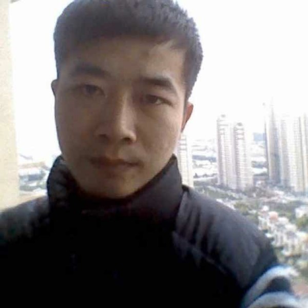 女王靠过来的照片