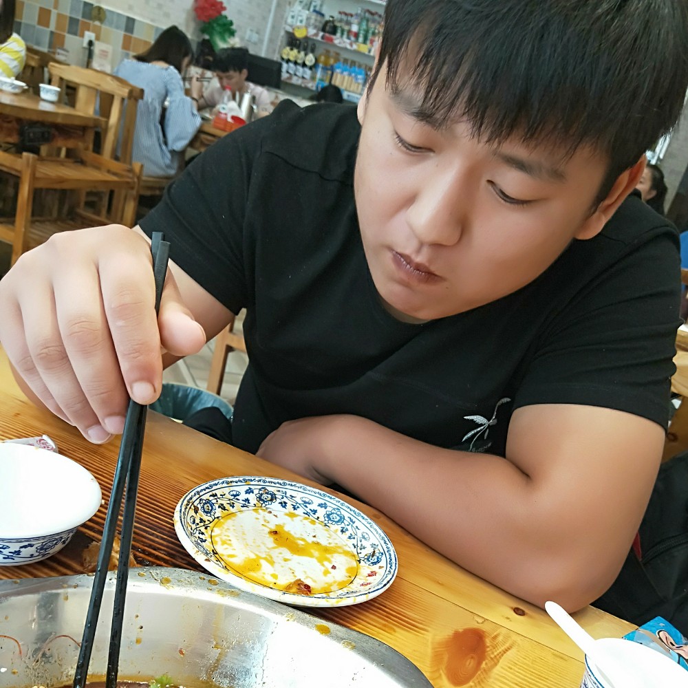 由 爱 生 恨的照片