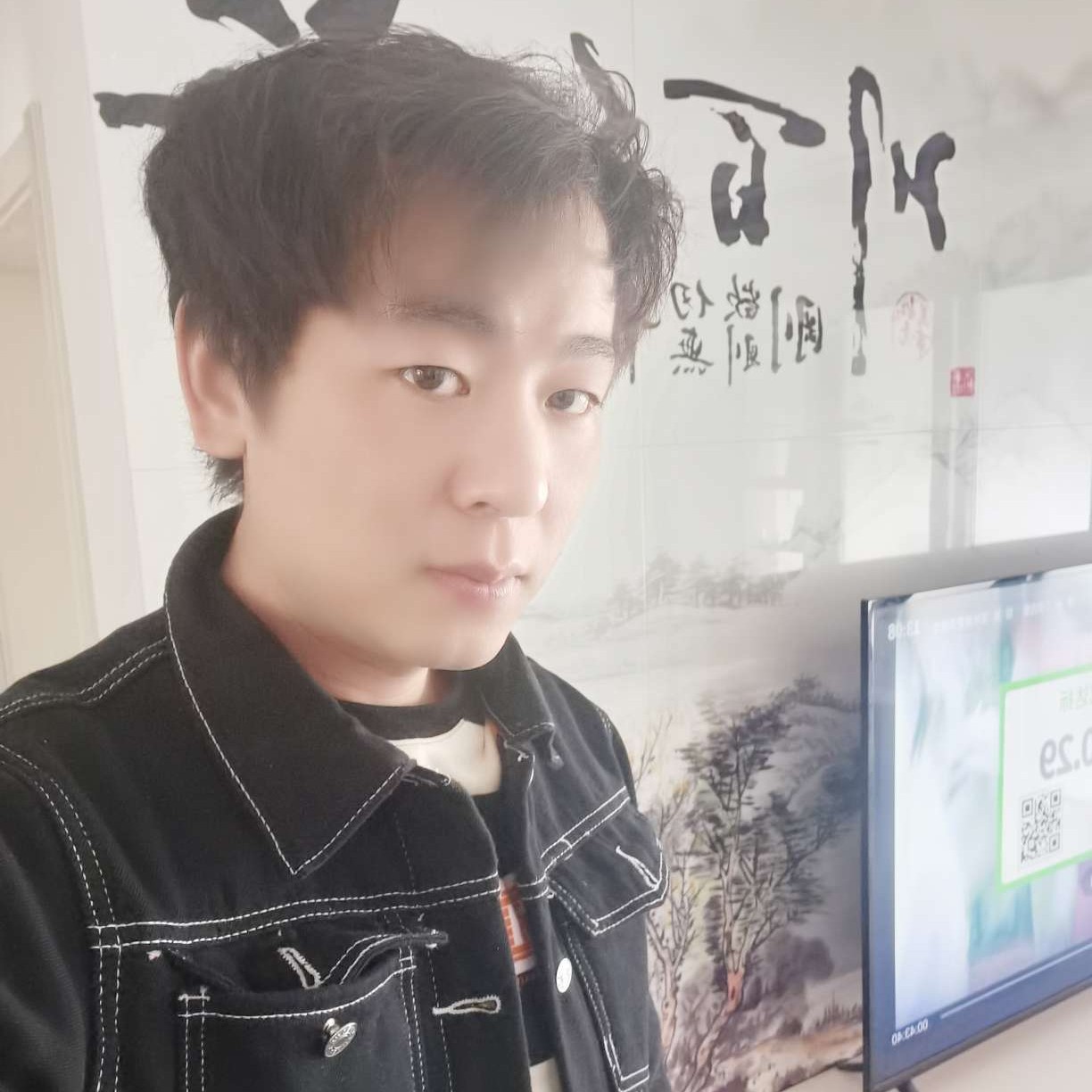 笑中带伤的照片