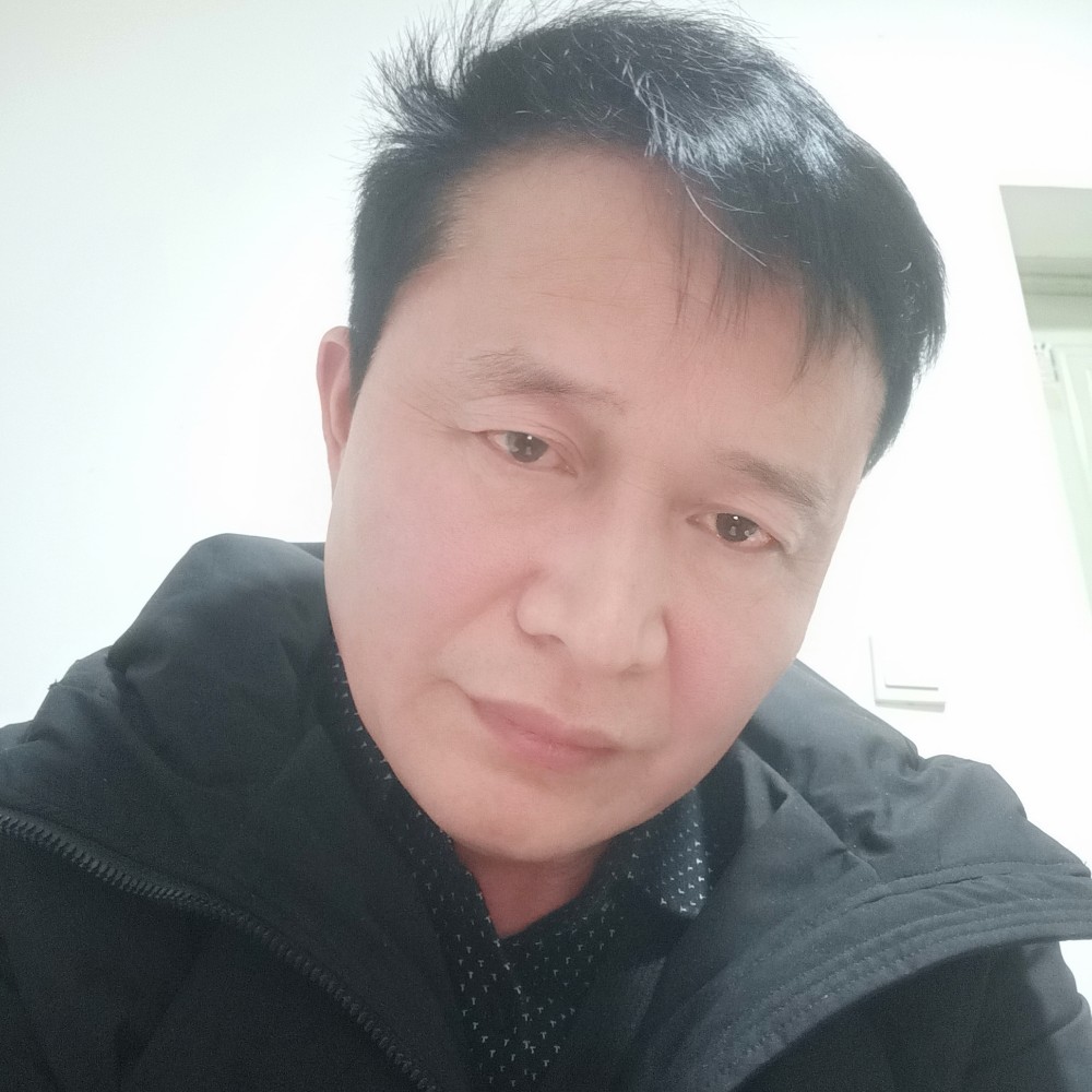 晴朗邹的照片