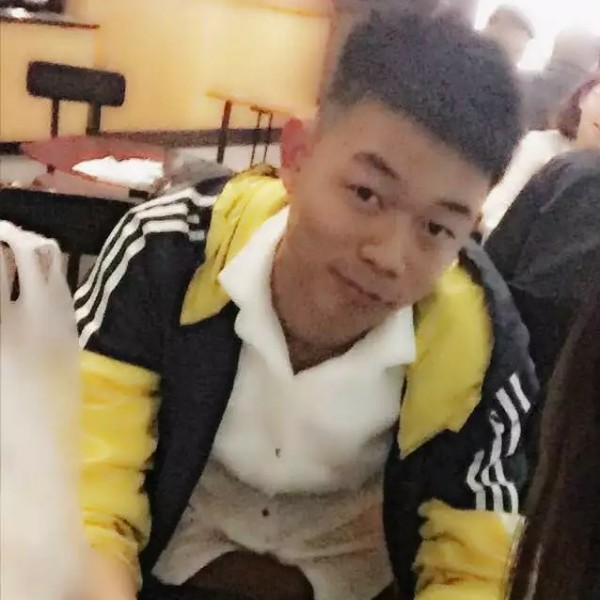 叮咚叮咚。的照片
