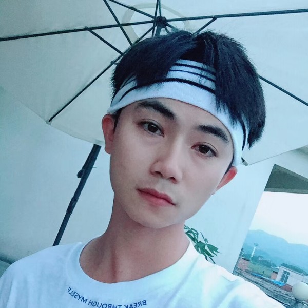 活着呗的照片