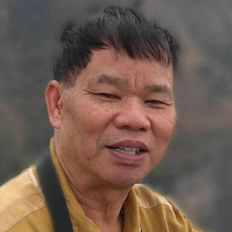 萝莉含蓄的照片
