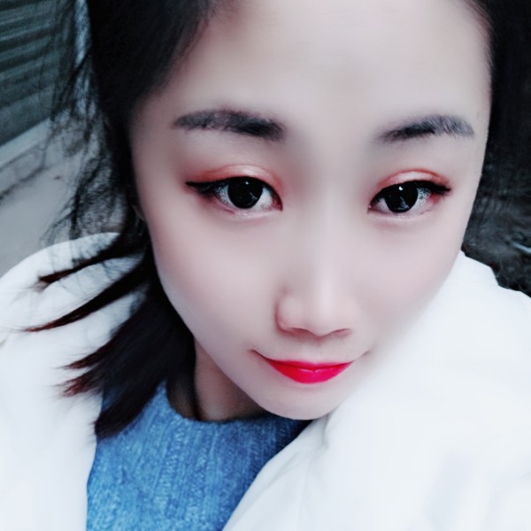 欣慰小兔子的照片