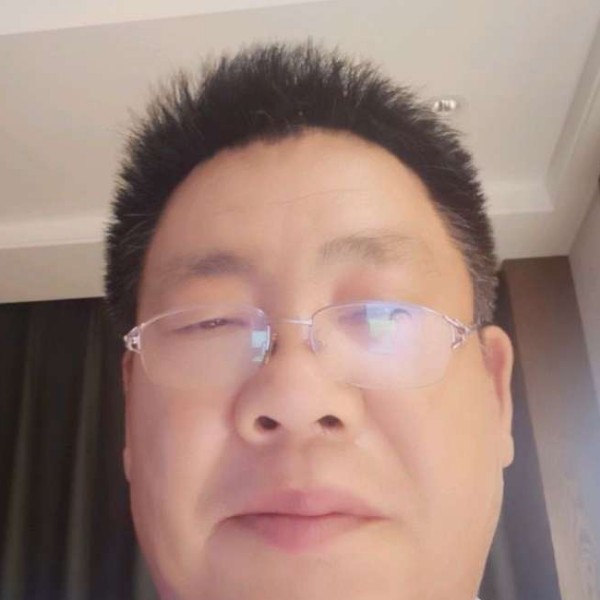 爱飞雪的照片