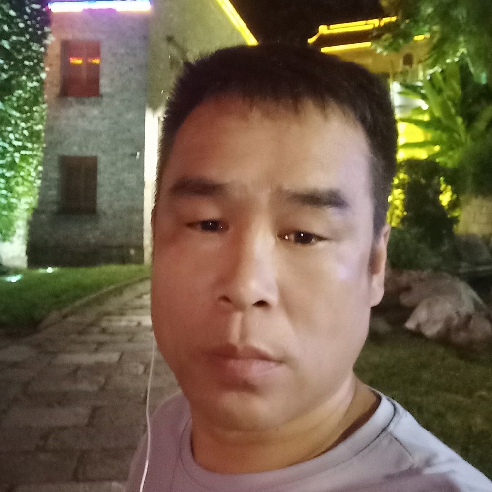 孝顺闻天空的照片