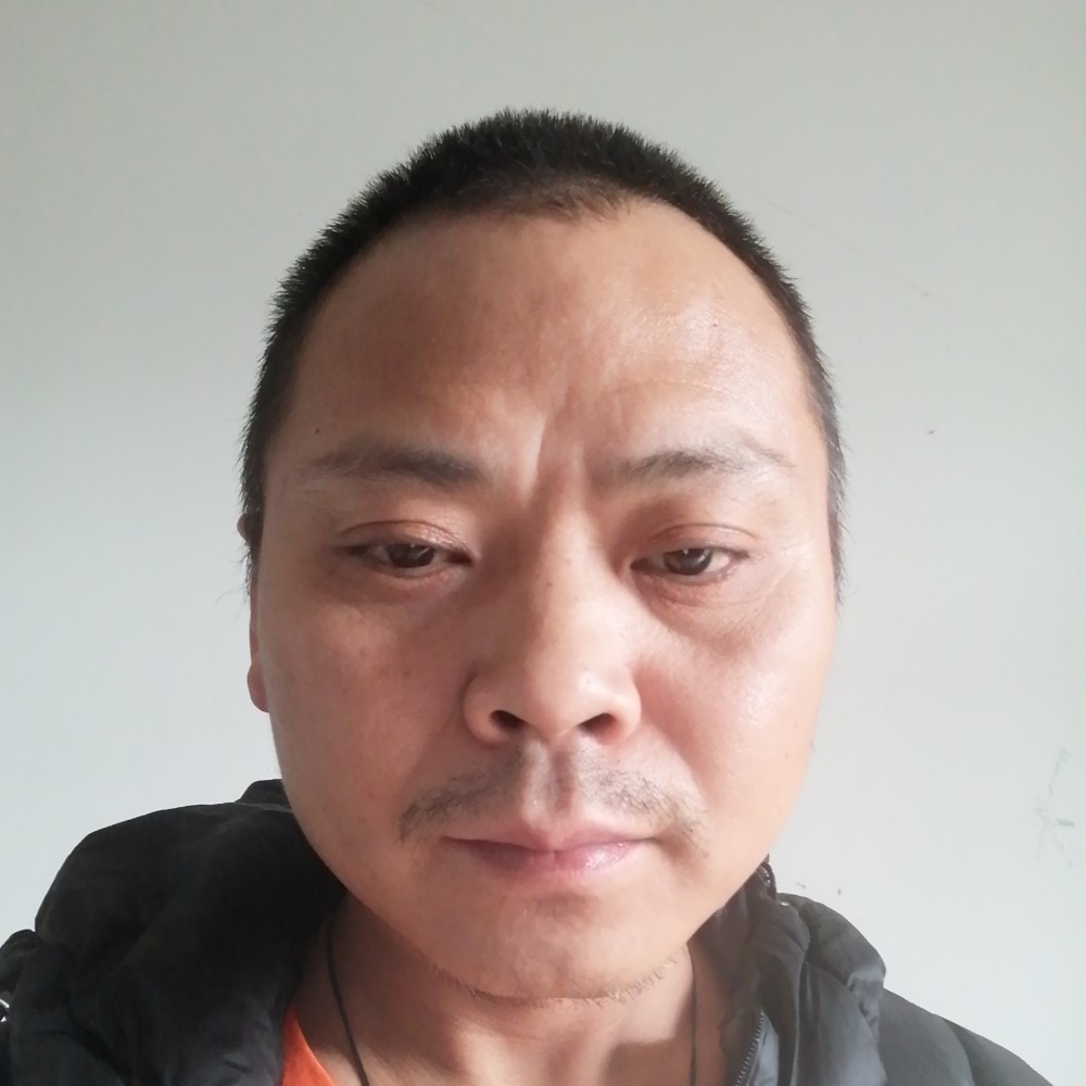 陈诚信的照片