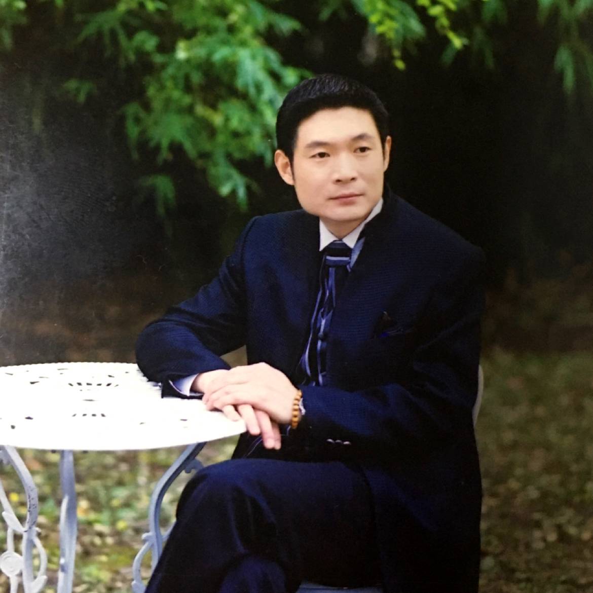风中請森槿的照片