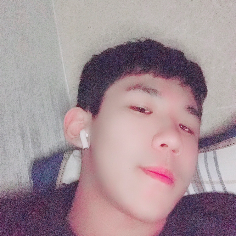 轻松有山岚的照片