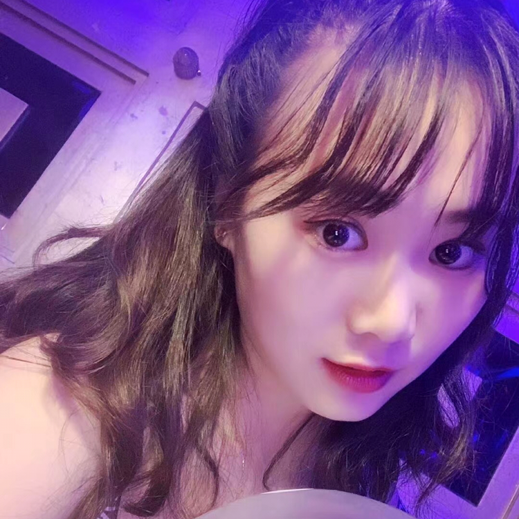 如玥的照片