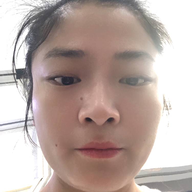 仁如歌的照片