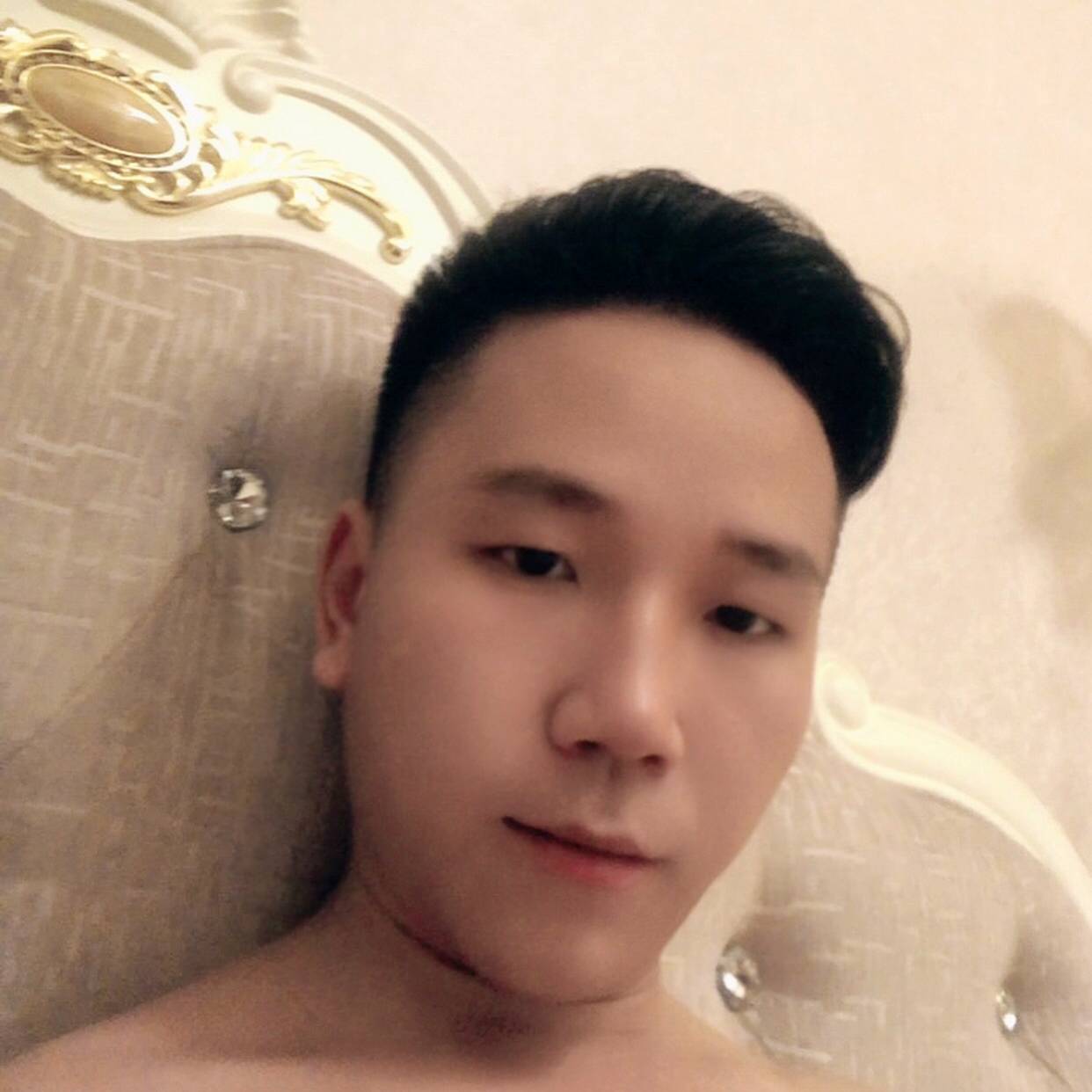 野狼苦恋激情的照片