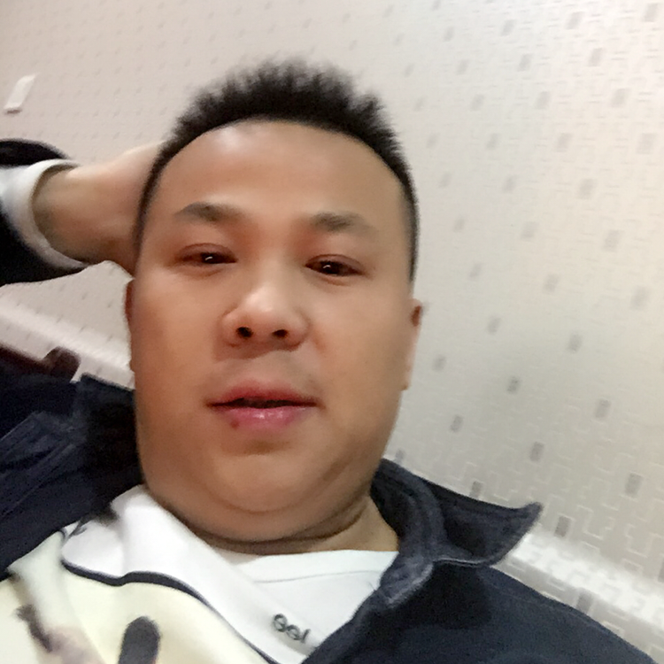 超短裙冷静的照片