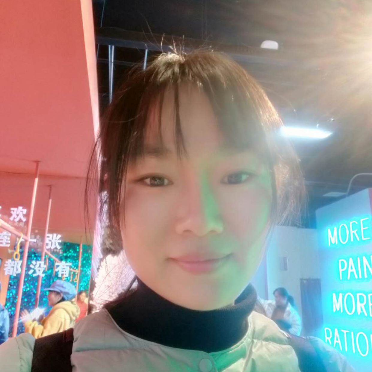 毛毛虫童鞋的照片