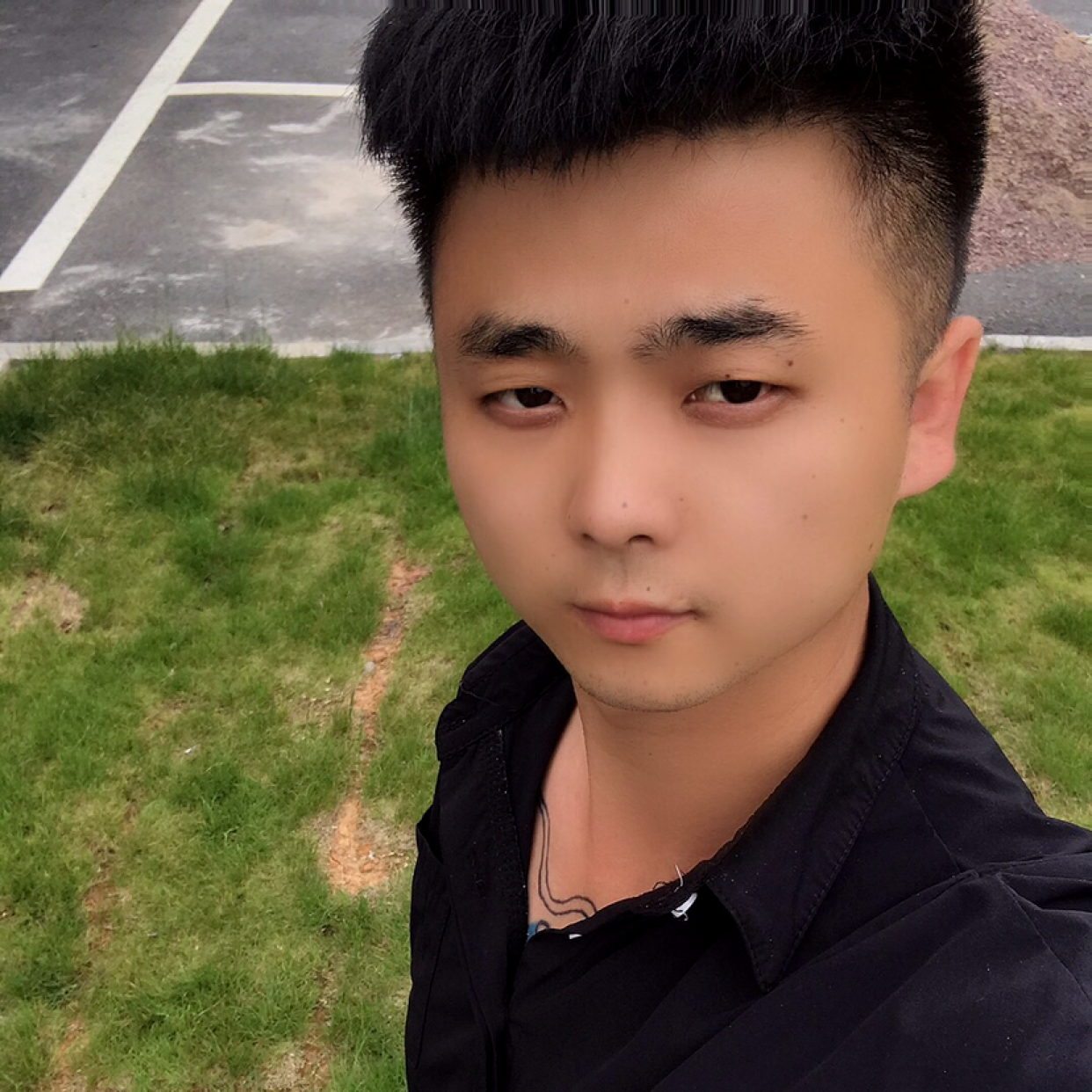 缓慢还裙子的照片