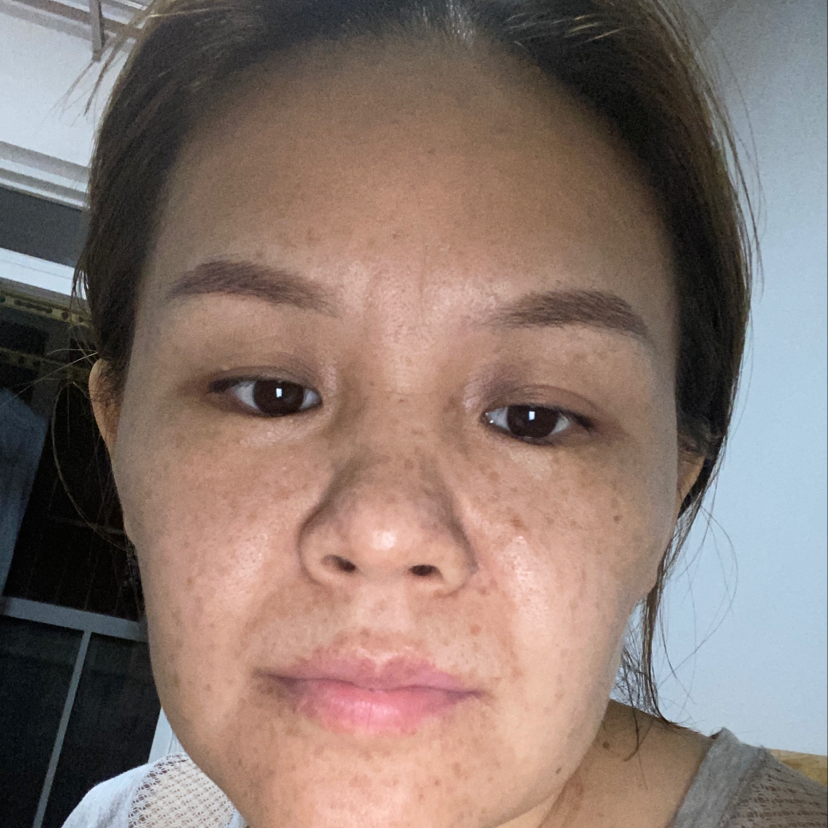 唯一的拿便当的照片