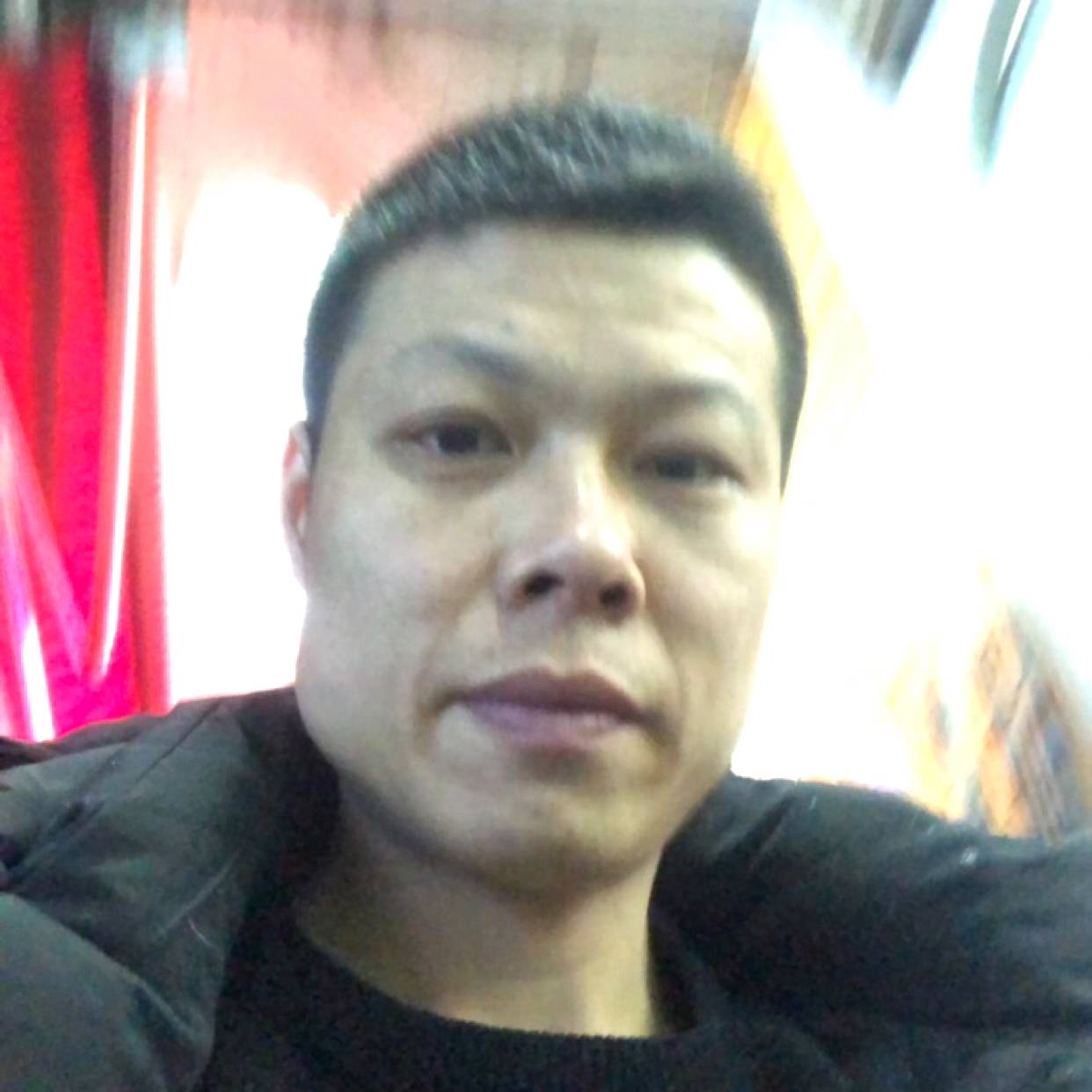 孤单《的》奋斗的照片