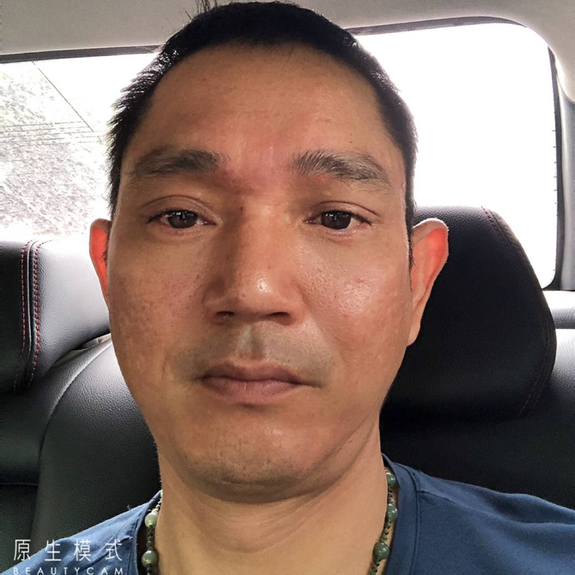 孤独狼的照片