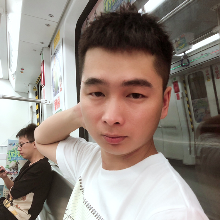 阳阳的照片