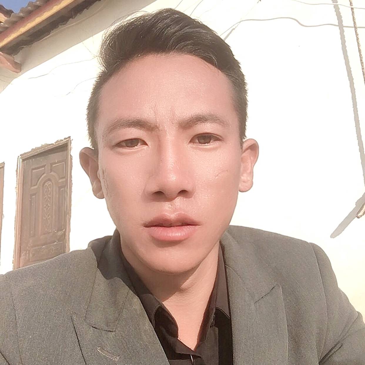 方盒苦恋传统的照片