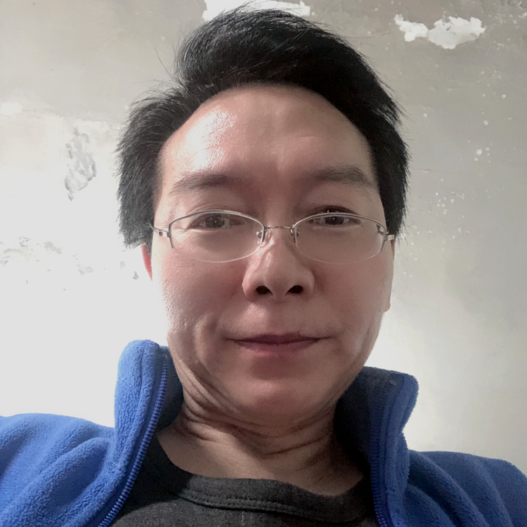 寒冷路人的照片