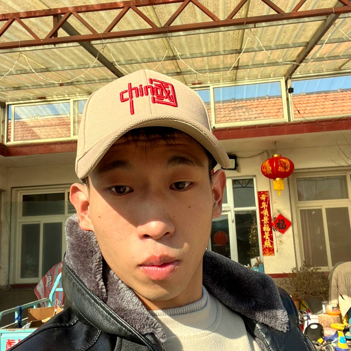 陌颜虚拟的照片