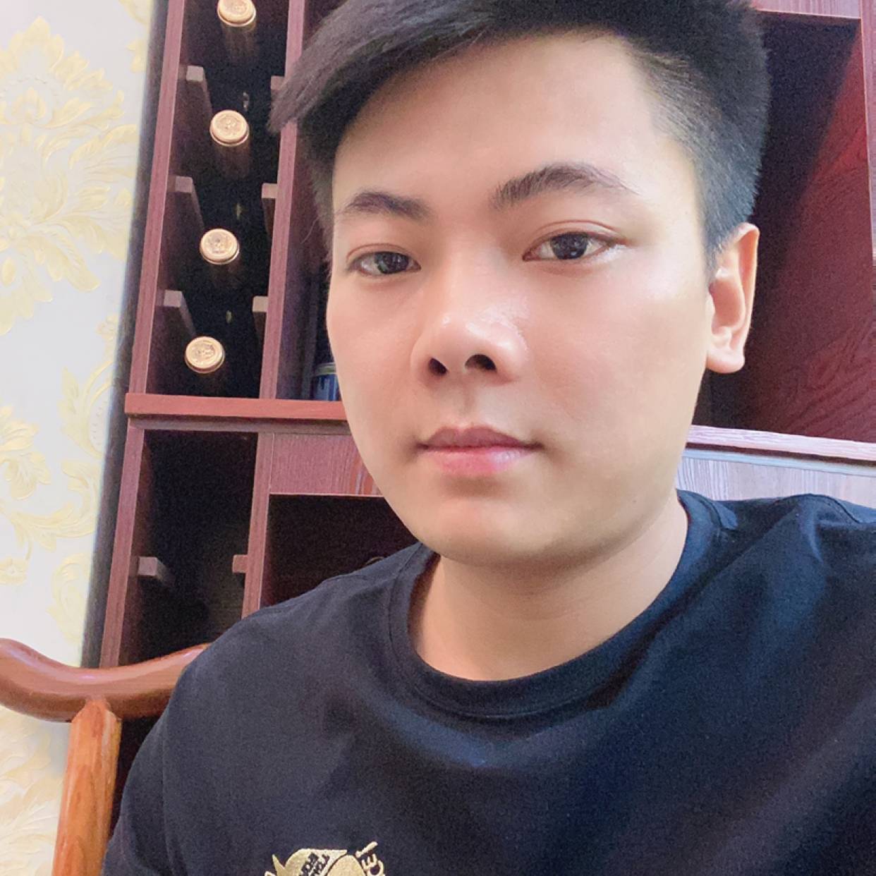 志由飞翔的照片