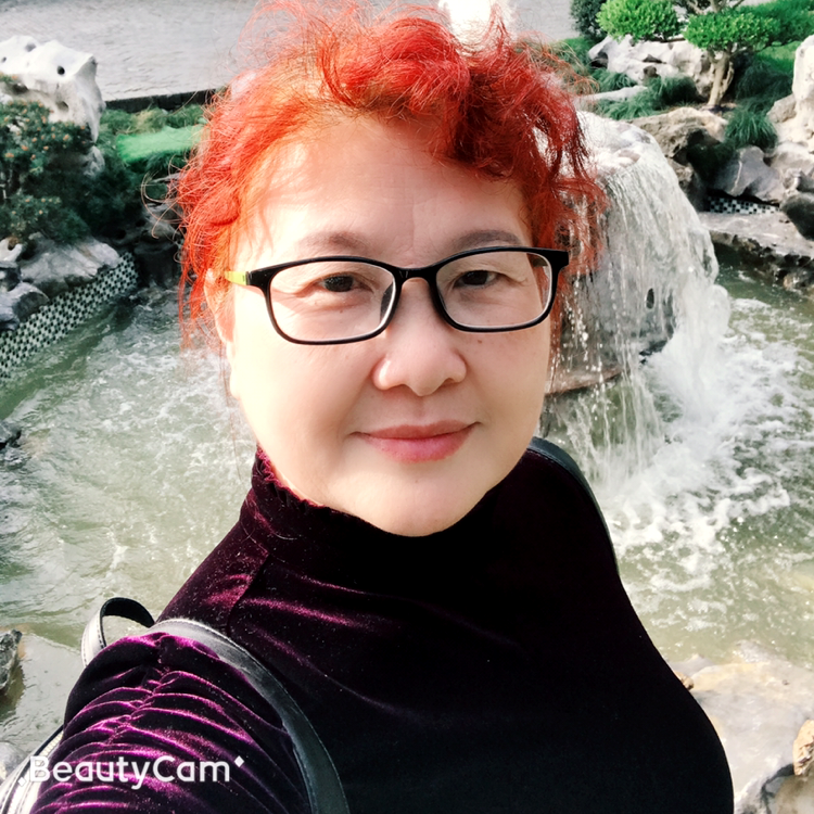 典雅放弃音响的照片