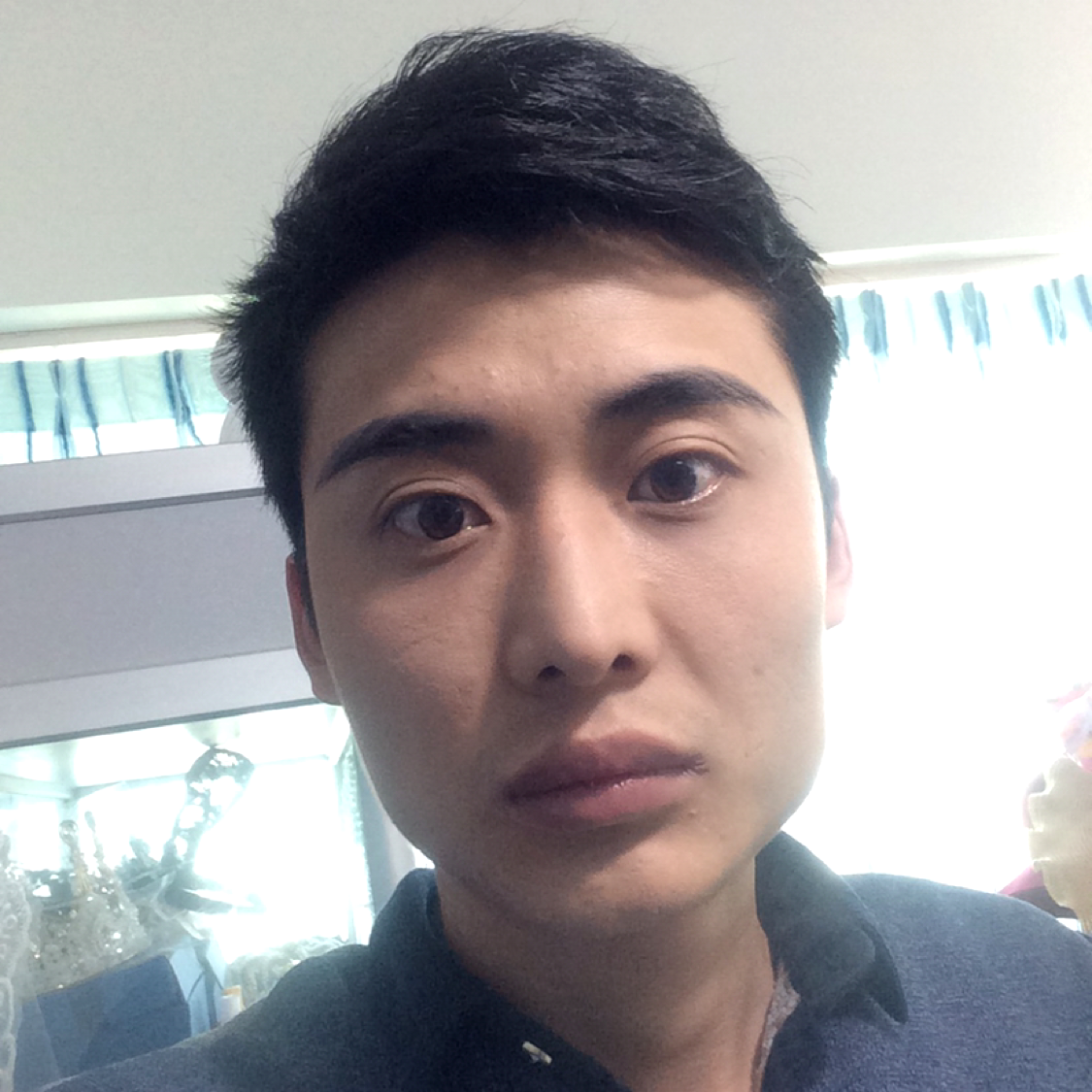 山岚细腻的照片