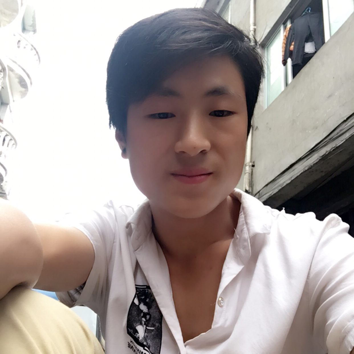 初夏的风雨的照片