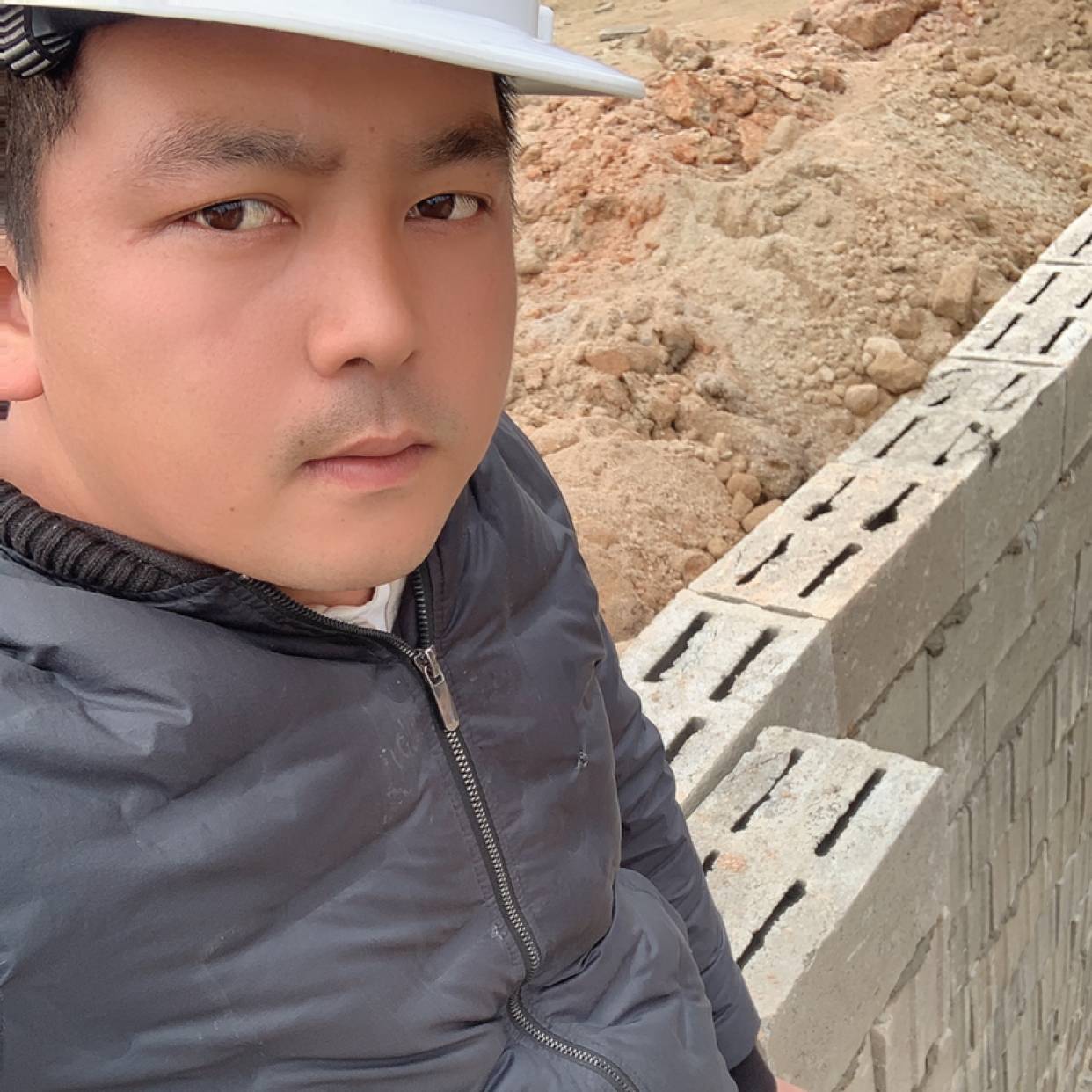阿俊先生的照片