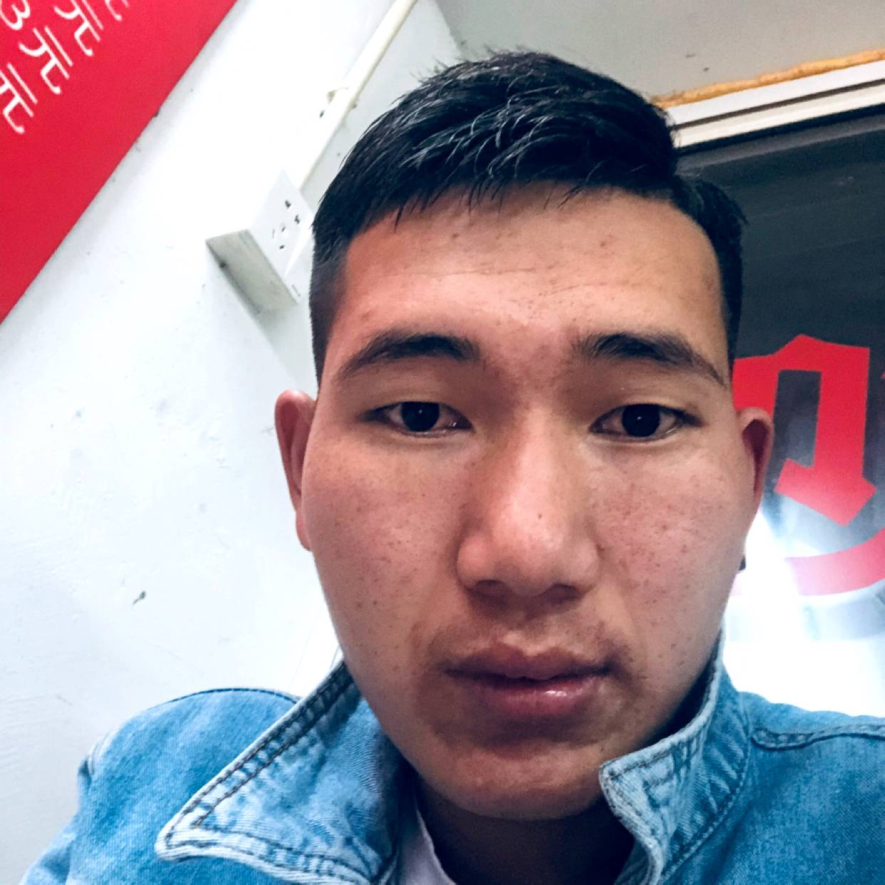 摩托明媚的照片