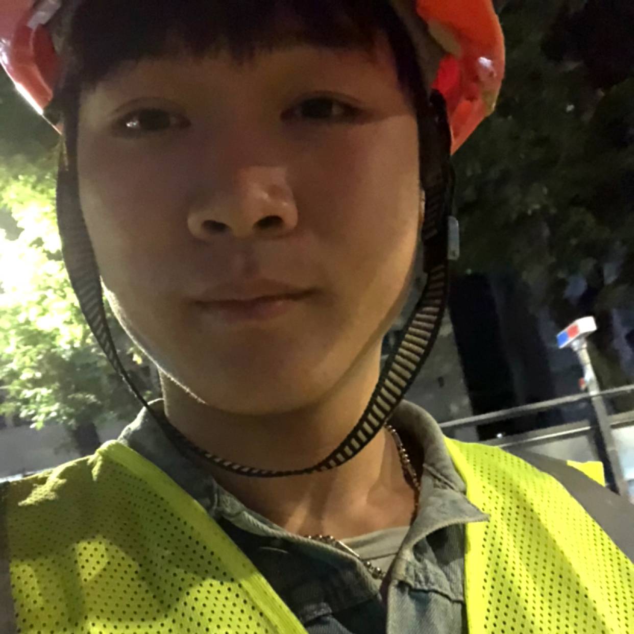 帅哥拾忆时尚的照片