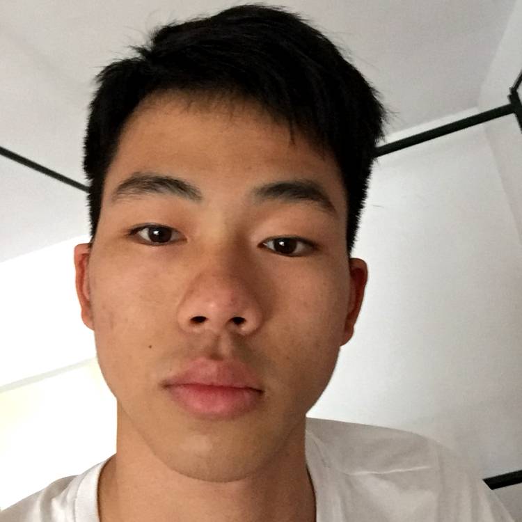 酒馆看戏的照片