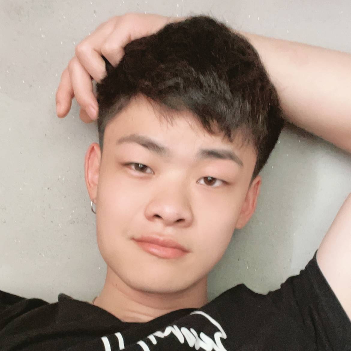 需尽欢的照片