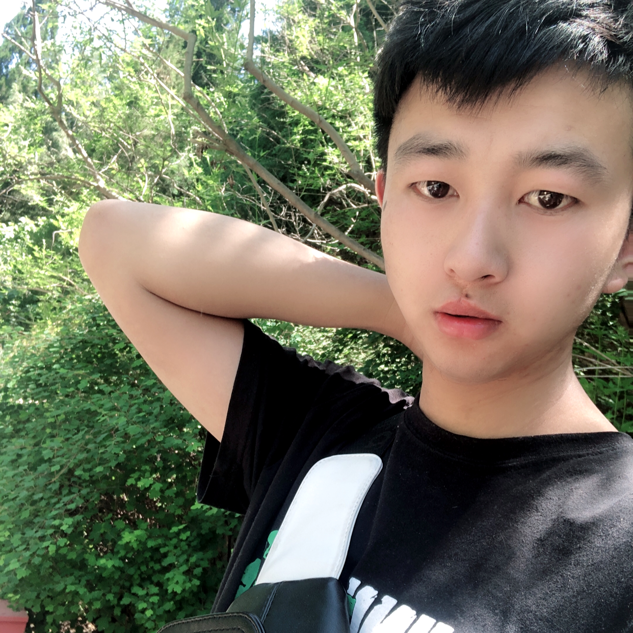 不解的方路人的照片